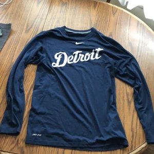 Nike Dry Fit Long Sleeve Shirt